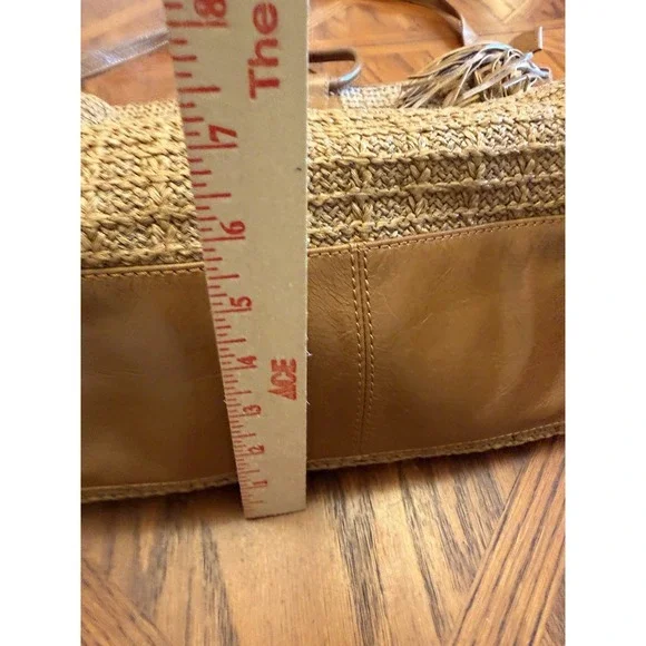 Hobo Tan Shoulder Bag Woven Tassel Gold Hardware Double Handles - Picture 11 of 11